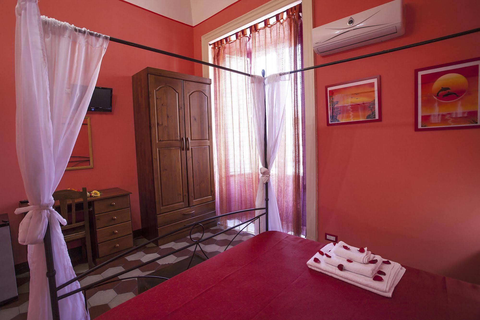 Siciliaetnamare Bed & Breakfast Riposto Exterior photo